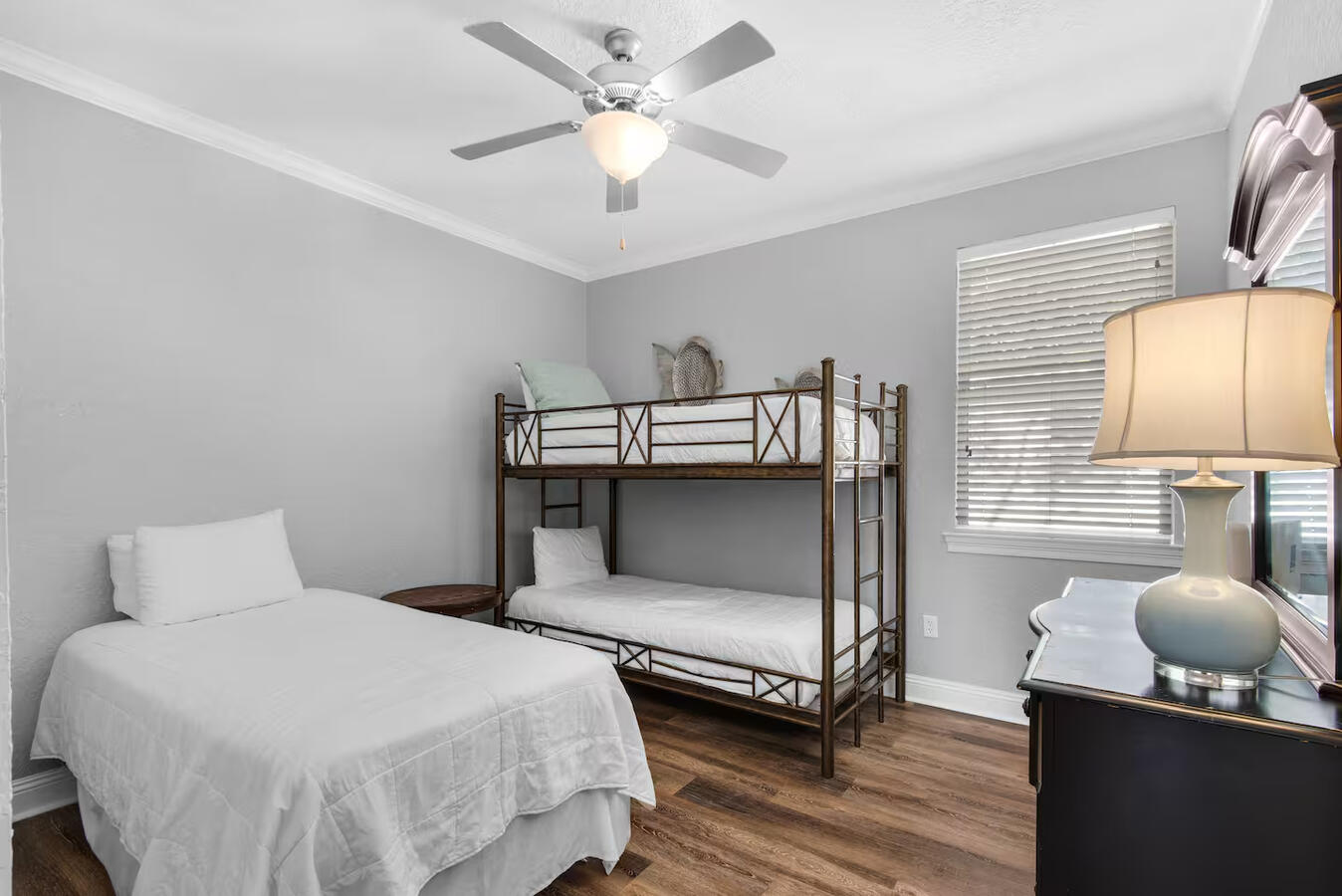 Destin Florida Vacation Rental Second Floor Triple Bedroom Destin Florida Vacation Rental Second Floor Triple Bedroom